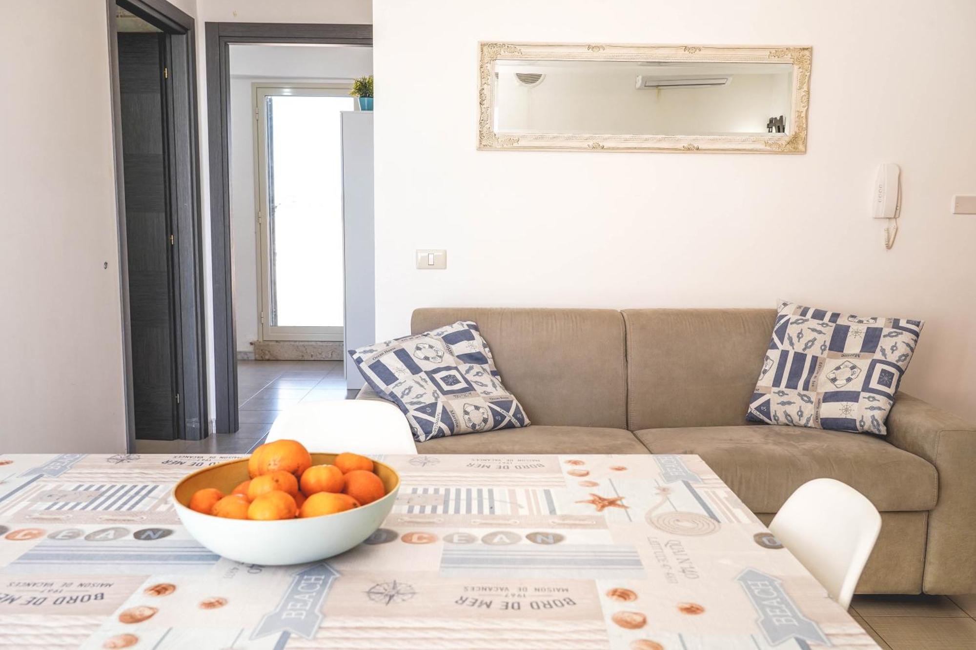 Appartement Attico Terrazza Cielomare Seaview à Pozzallo Extérieur photo