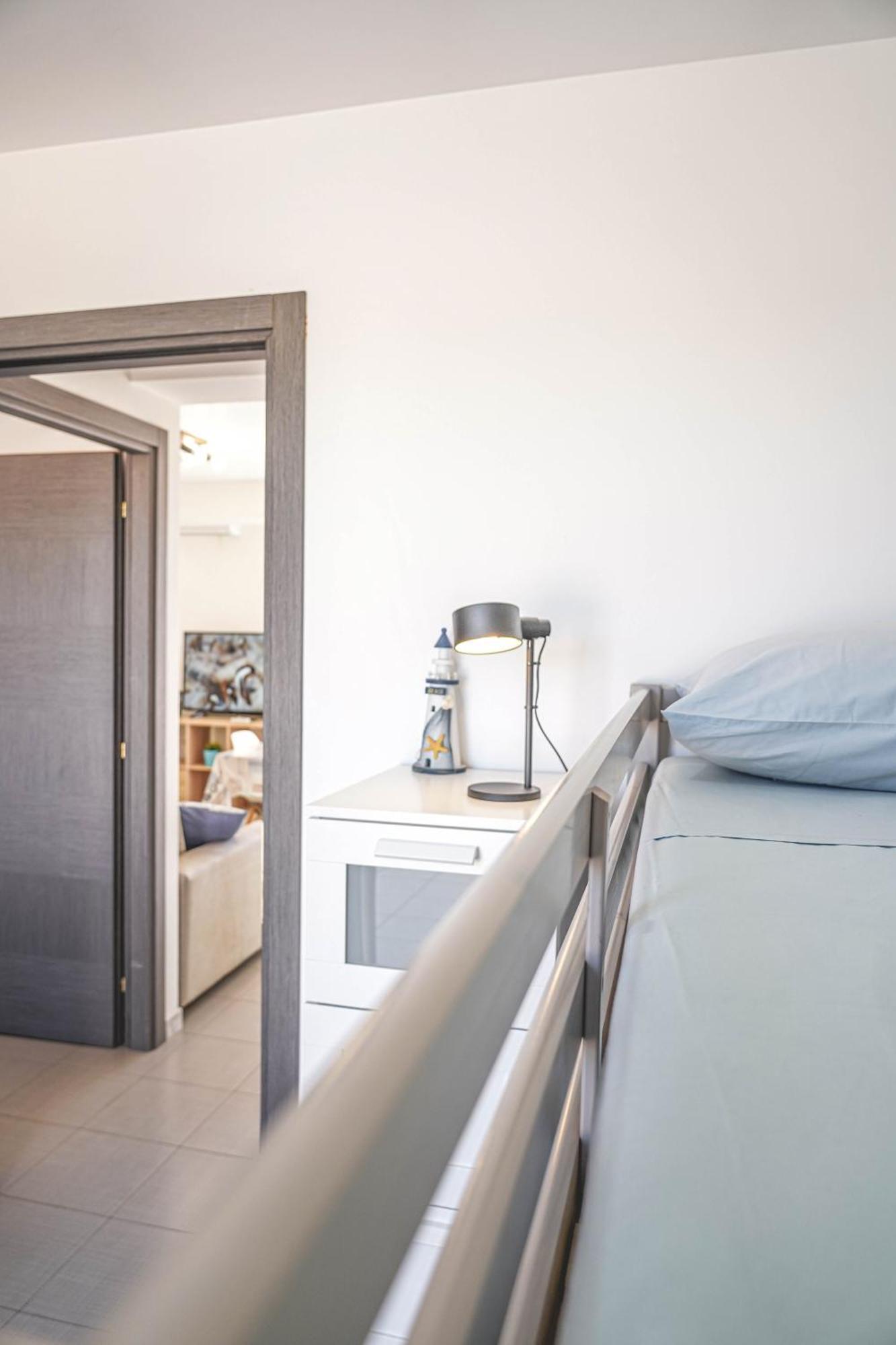 Appartement Attico Terrazza Cielomare Seaview à Pozzallo Extérieur photo